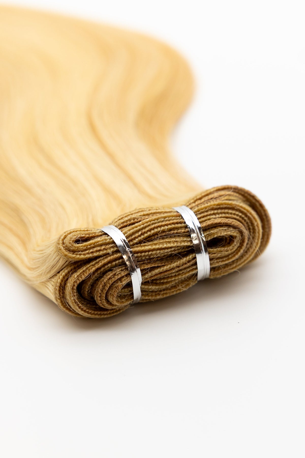 Legends Silky Straight Weft