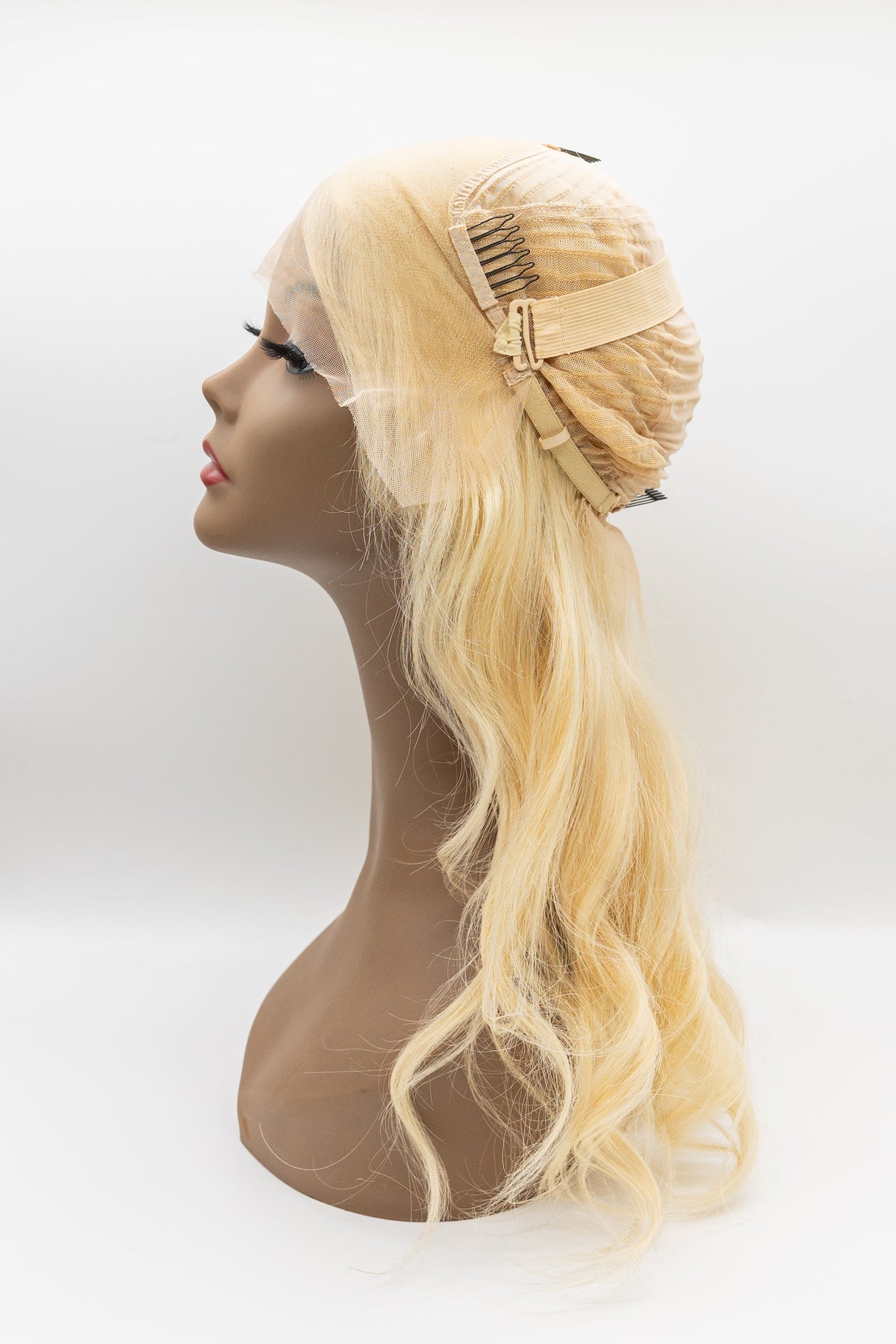 613 Natural Straight – Platinum Blonde Body Wave Lace Front Wig