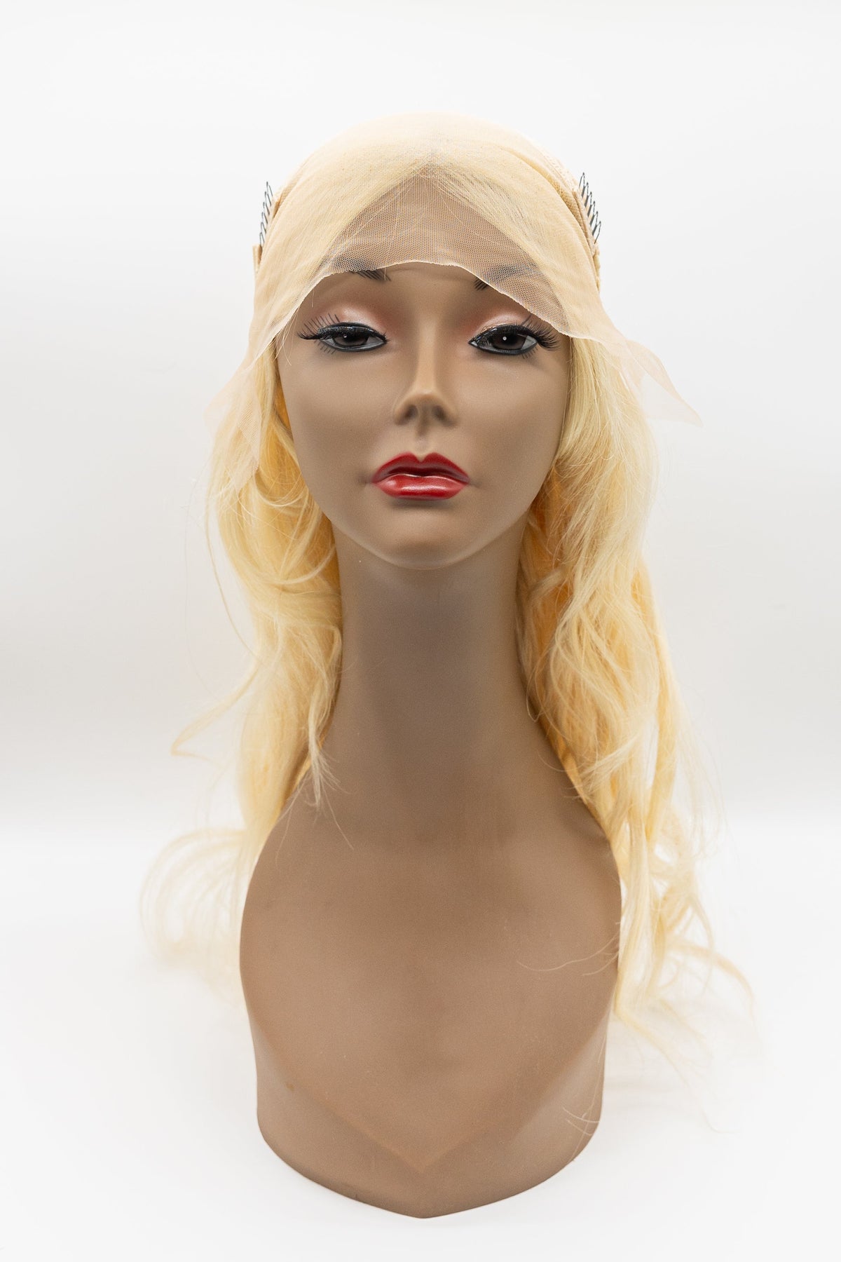 613 Natural Straight – Platinum Blonde Body Wave Lace Front Wig